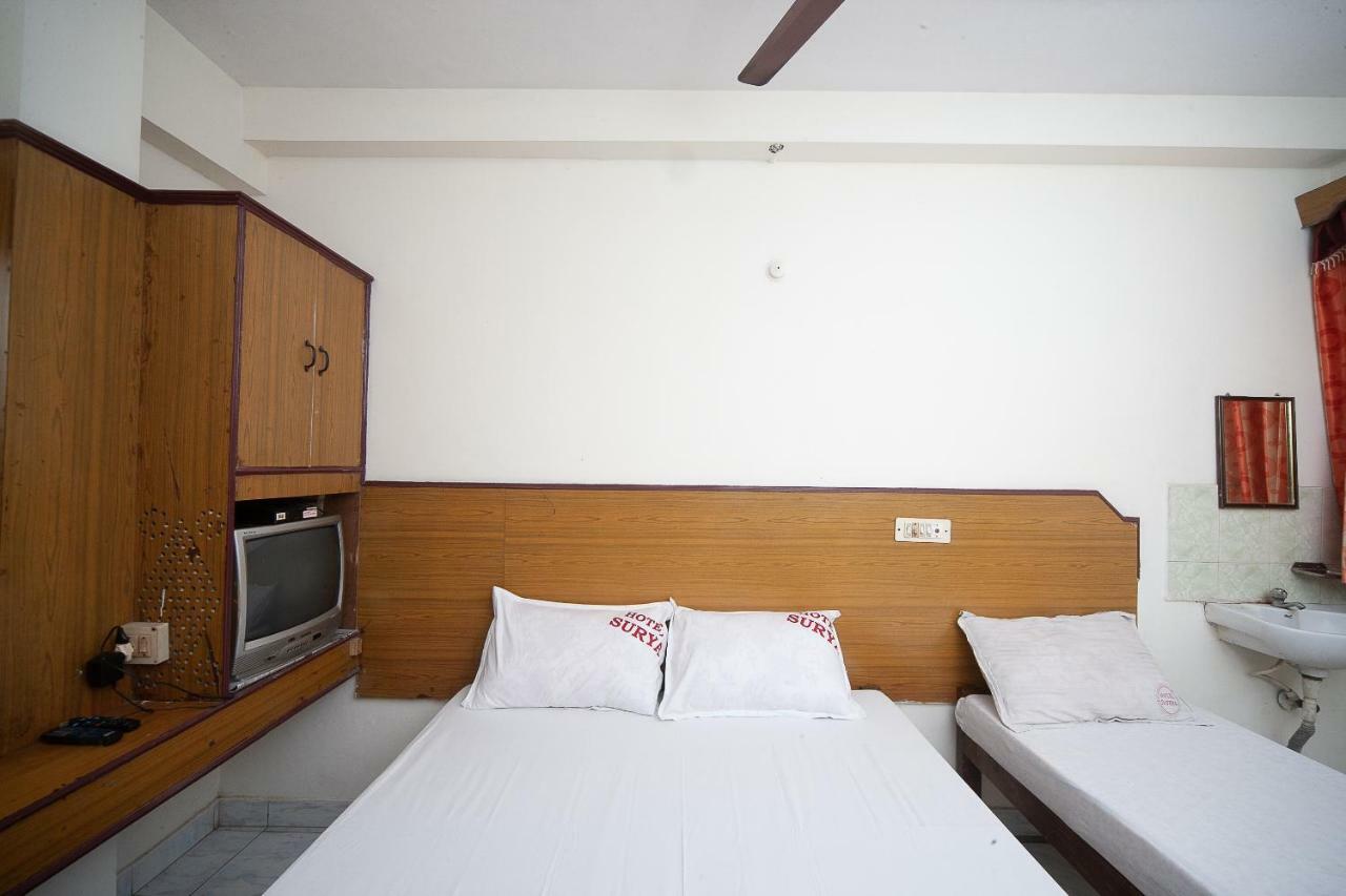Spot On 38565 Hotel Surya Thiruvengadam St Chennai Esterno foto